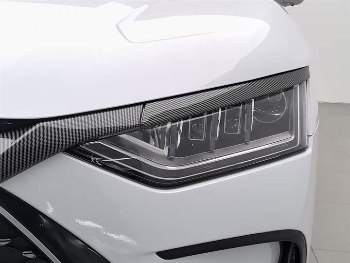 Фото 7 - BYD Han