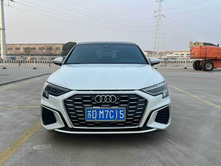 Фото 2 - Audi A3