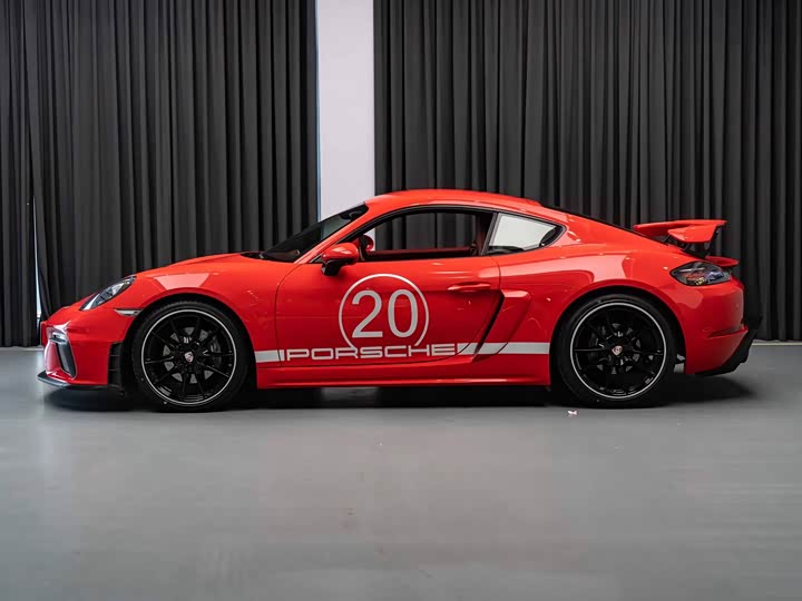 Фото 3 - Porsche 718