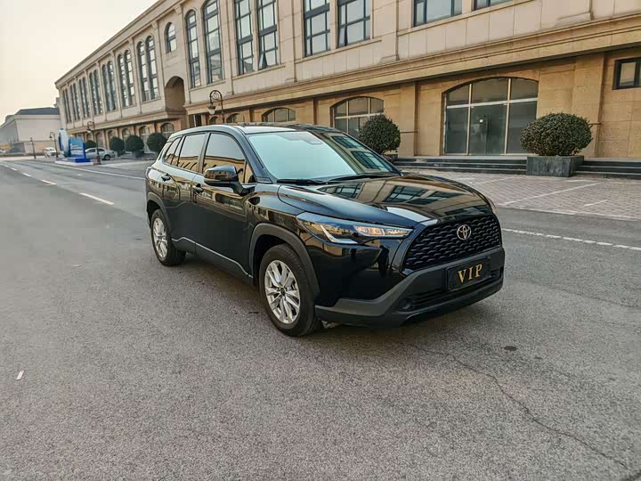 Фото 4 - Toyota Corolla Cross