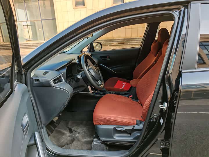 Фото 9 - Toyota Corolla Cross