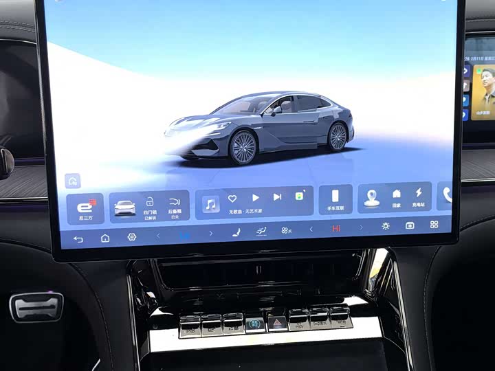 Фото 7 - Denza Z9