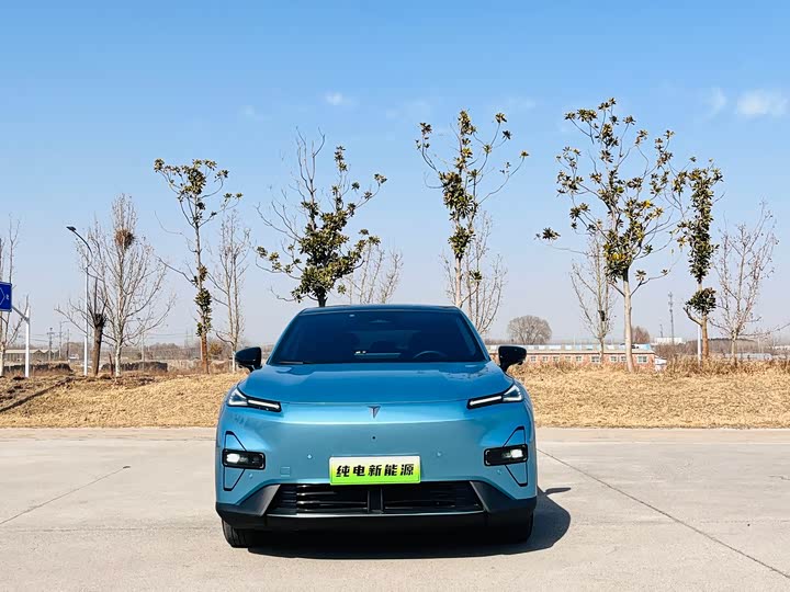 Фото 2 - Changan Deepal S05