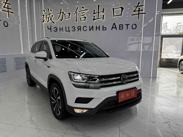 Фото 5 - Volkswagen Tharu