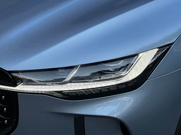 Фото 9 - Lincoln Z (Zephyr)