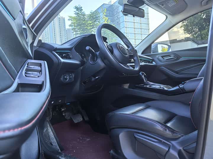 Фото 6 - MG Motor 5