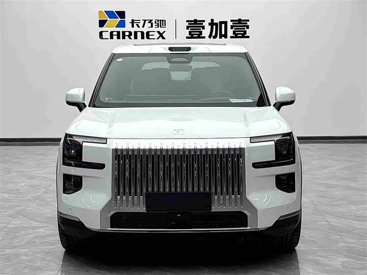 Фото 2 - Zeekr 9X