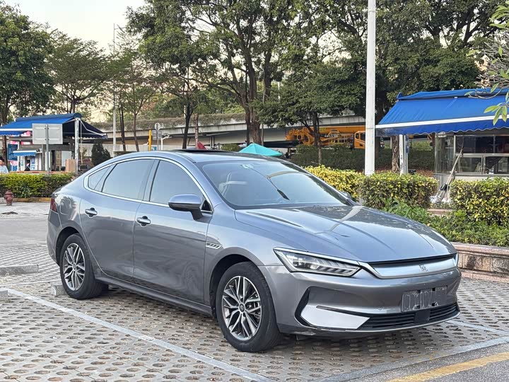 Фото 3 - BYD Qin Plus