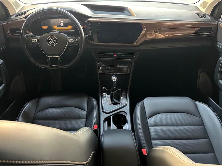 Фото 6 - Volkswagen Tharu