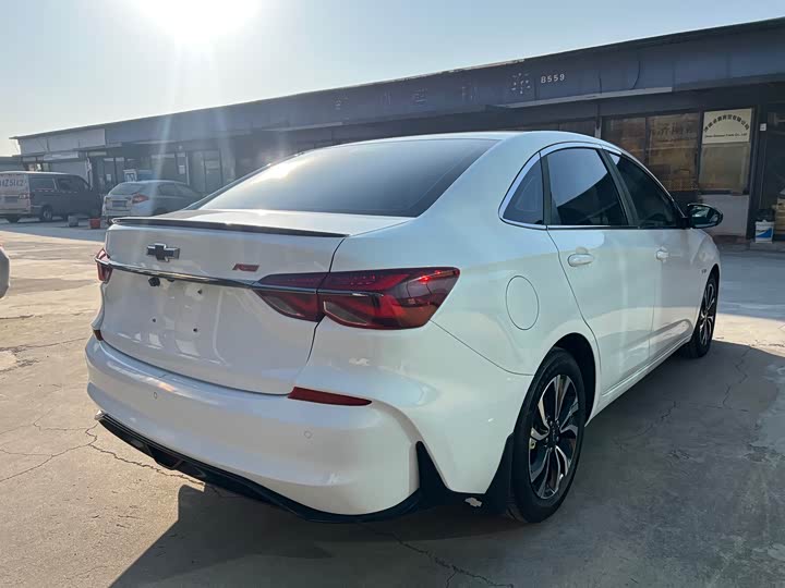 Фото 4 - Chevrolet Monza