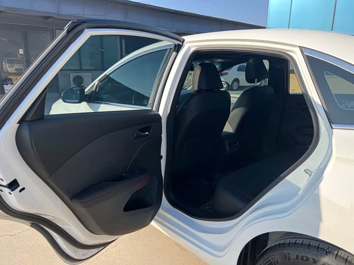 Фото 8 - Chevrolet Monza