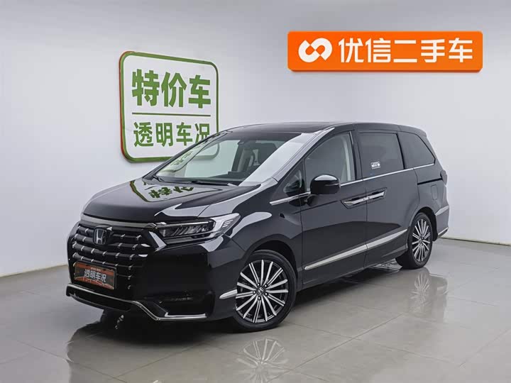 Фото 1 - Honda Elysion