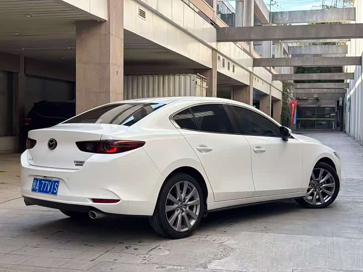 Фото 6 - Mazda 3 (Axela)