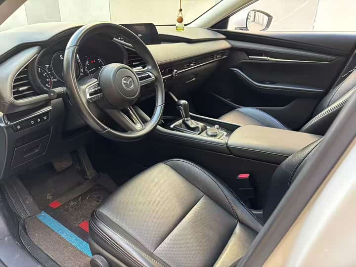 Фото 7 - Mazda 3 (Axela)