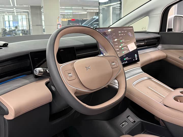 Фото 5 - XPeng X9