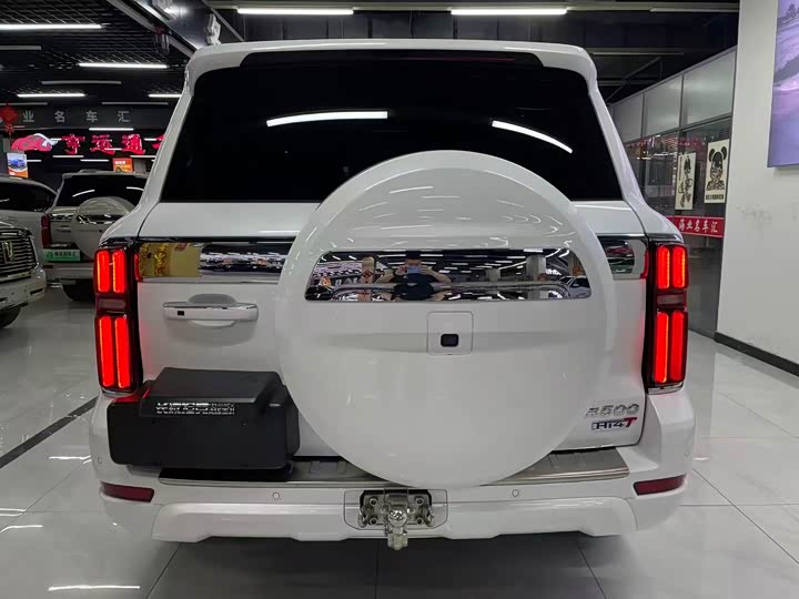 Фото 5 - Tank 500 Hybrid