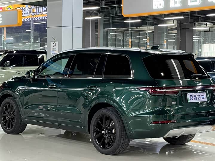 Фото 3 - LiXiang One