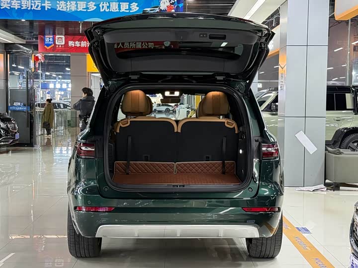 Фото 6 - LiXiang One