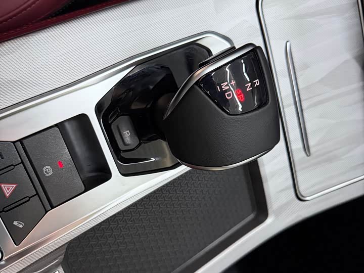 Фото 8 - Jetour X70 Plus