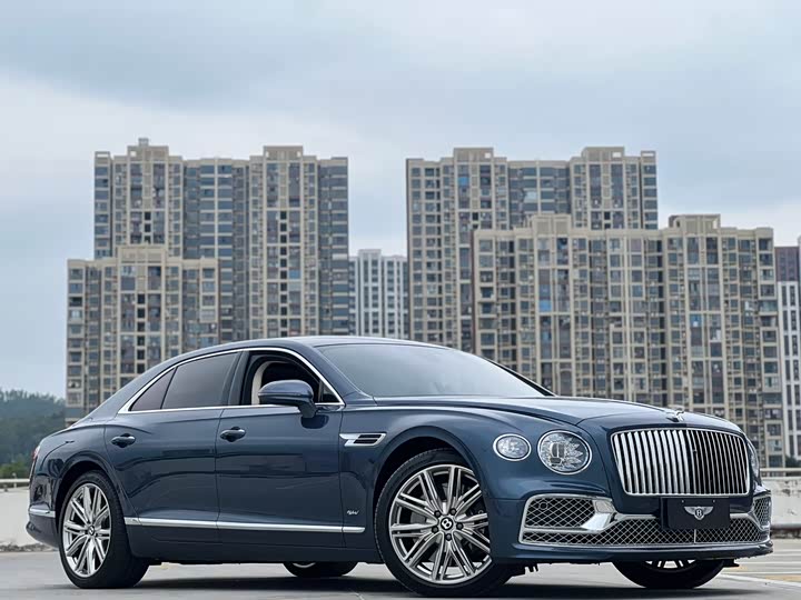 Фото 4 - Bentley Flying Spur Hybrid