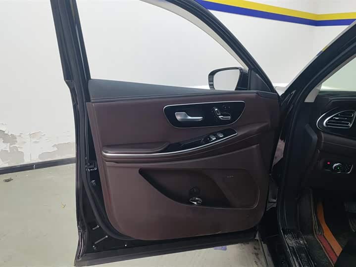 Фото 7 - Exeed VX