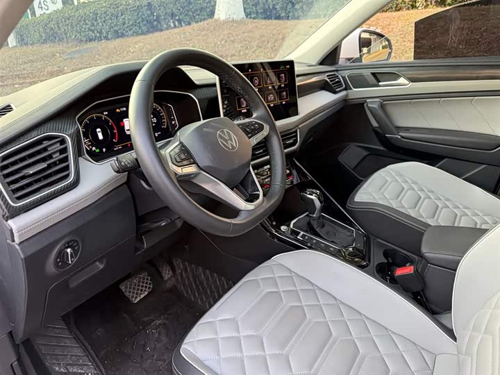 Фото 7 - Volkswagen Tayron