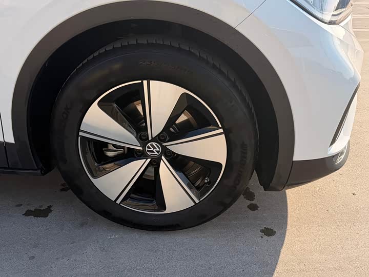 Фото 3 - Volkswagen ID.4 X