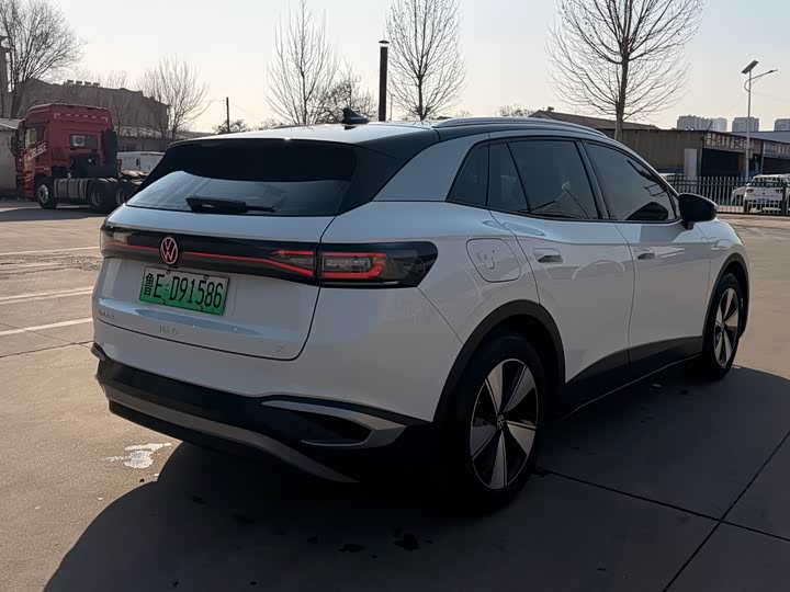 Фото 6 - Volkswagen ID.4 X