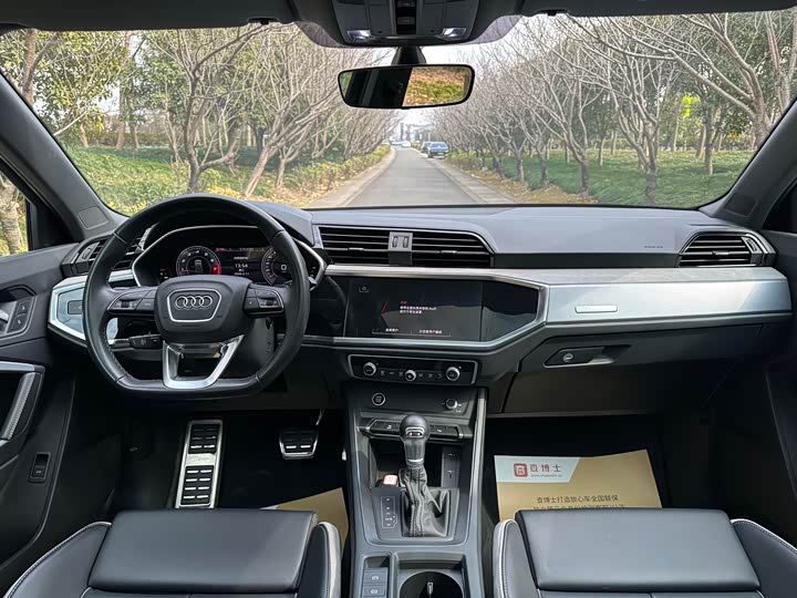 Фото 7 - Audi Q3