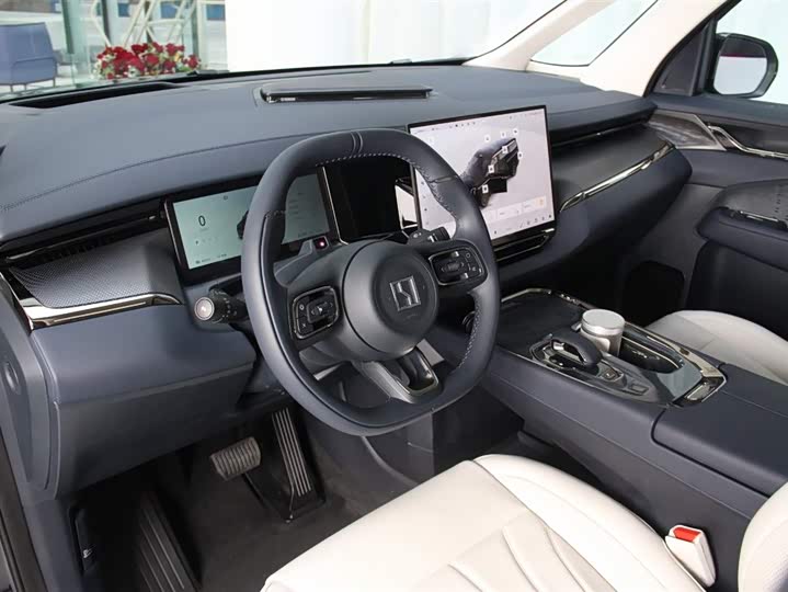 Фото 8 - Zeekr 009