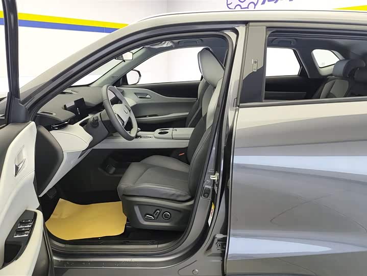 Фото 9 - Changan UNI-Z