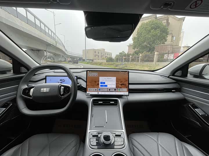 Фото 8 - Geely Galaxy L6