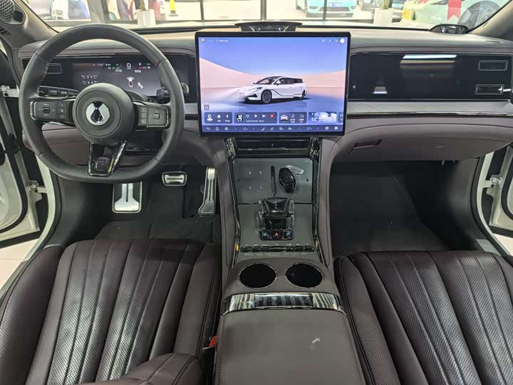 Фото 6 - Denza Z9GT