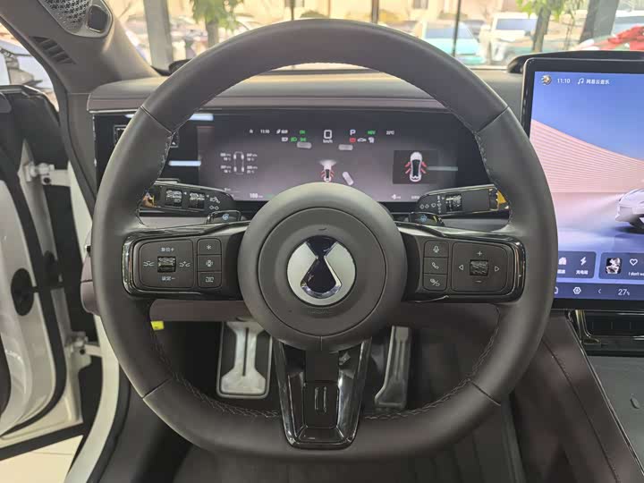 Фото 9 - Denza Z9GT