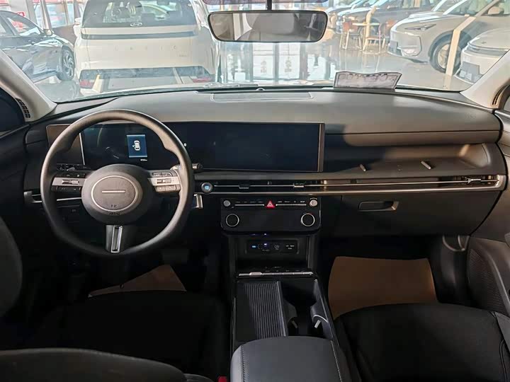 Фото 4 - Hyundai Tucson L