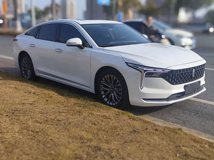 Photo 3 - Bestune B70