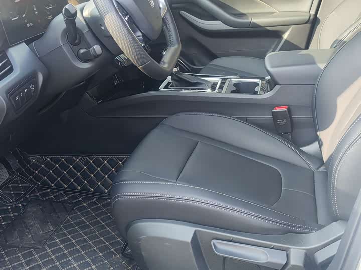 Photo 4 - Bestune B70