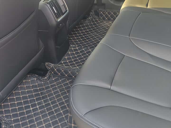 Photo 5 - Bestune B70