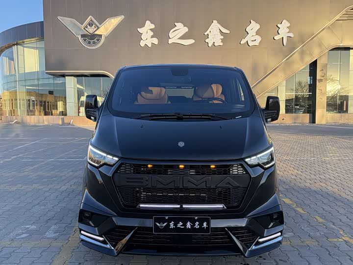 Фото 1 - Ford Tourneo