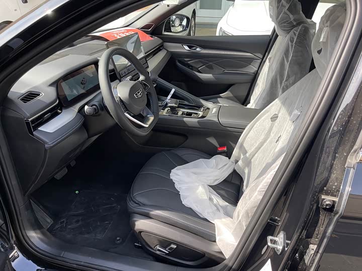 Фото 5 - Geely Preface