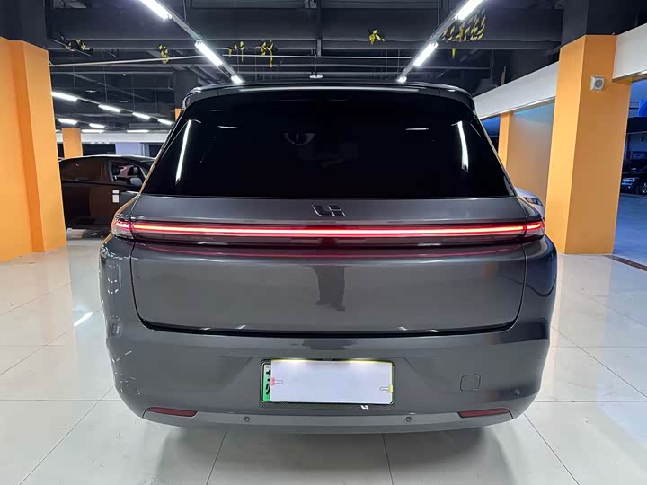 Фото 8 - LiXiang L8