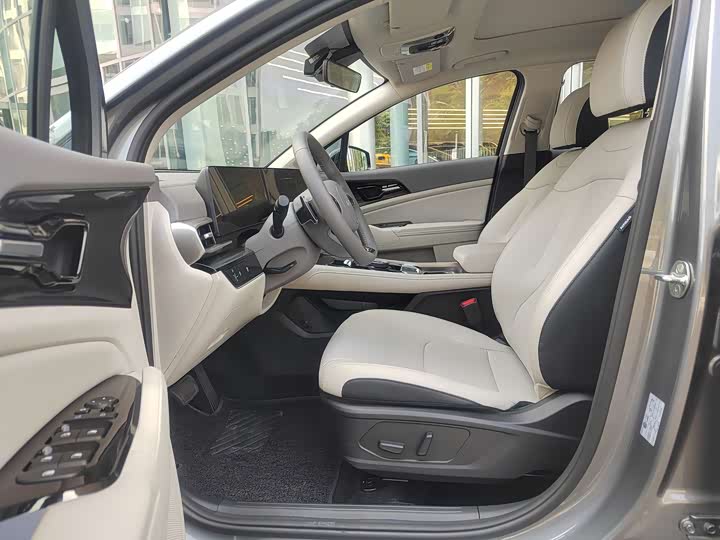 Фото 4 - Kia Sportage