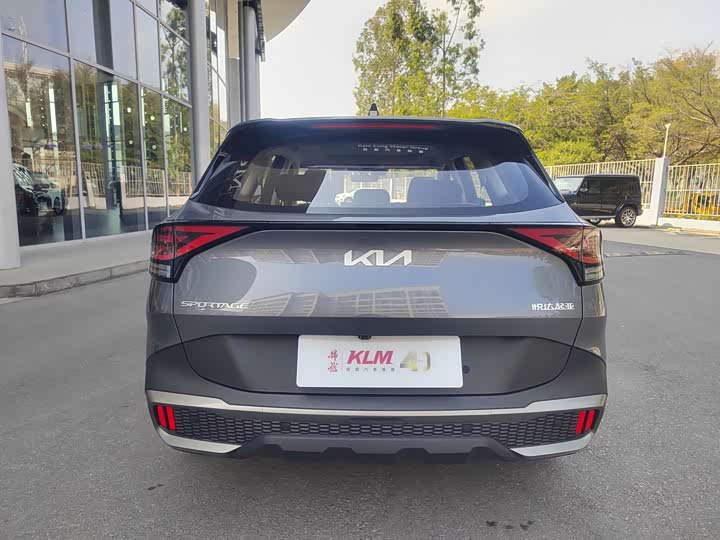 Фото 9 - Kia Sportage