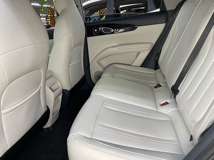 Фото 7 - Geely Galaxy Geome