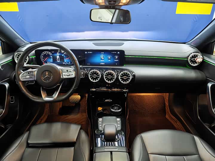 Фото 9 - Mercedes-Benz A-Class