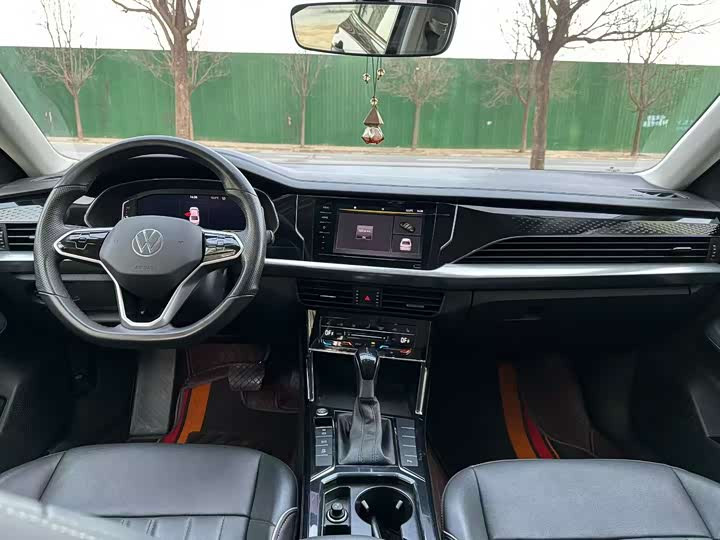 Фото 5 - Volkswagen Passat