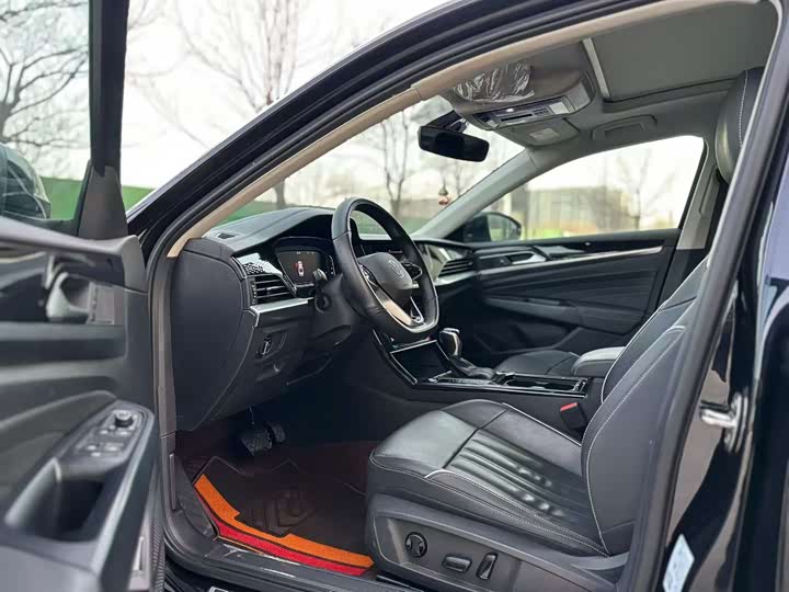 Фото 6 - Volkswagen Passat