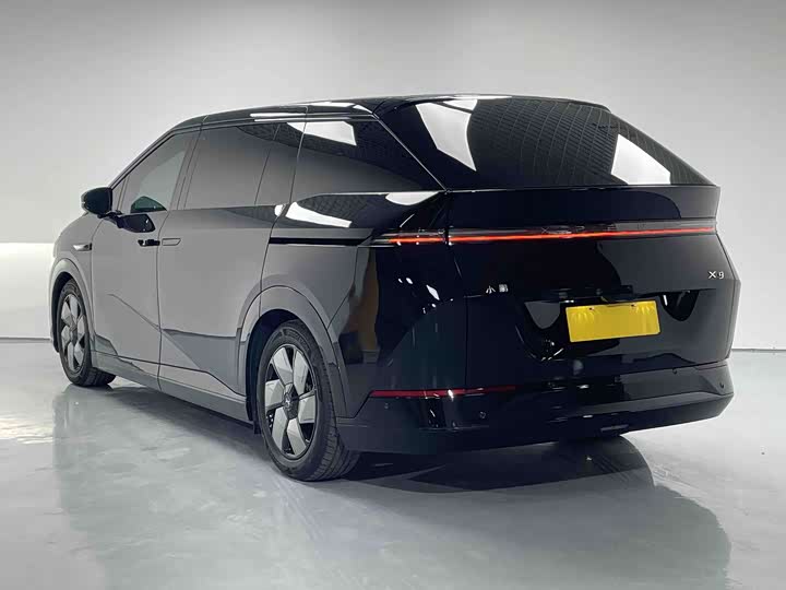 Фото 5 - XPeng X9