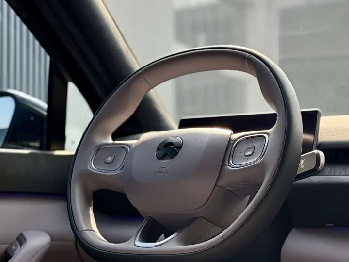 Фото 5 - Nio EC6