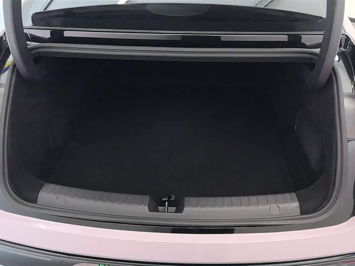 Фото 4 - Geely Galaxy Starshine 8 EM-i